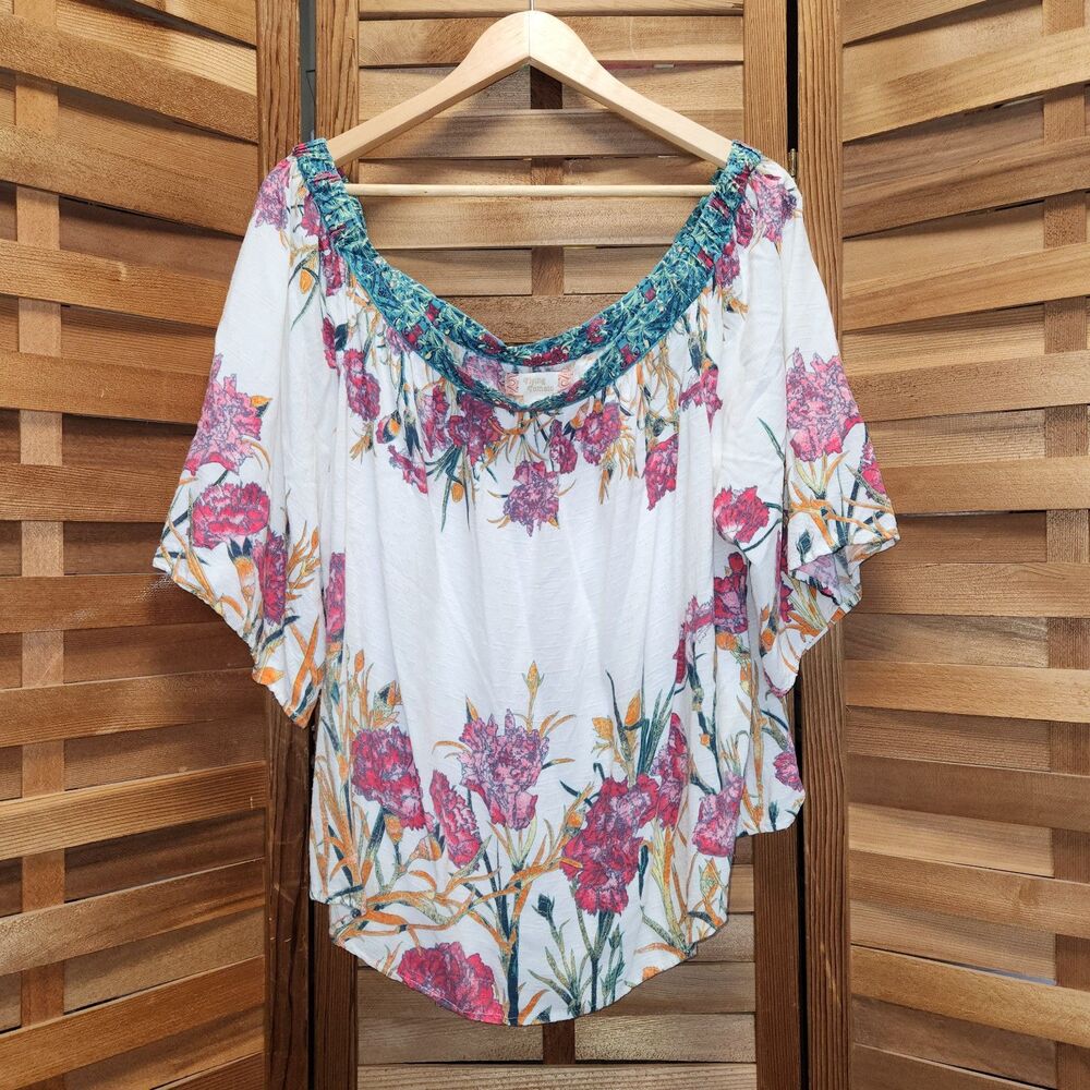 Flying Tomato White Green Floral Blouse Women 2X Shirt Rayon Short Sleeve